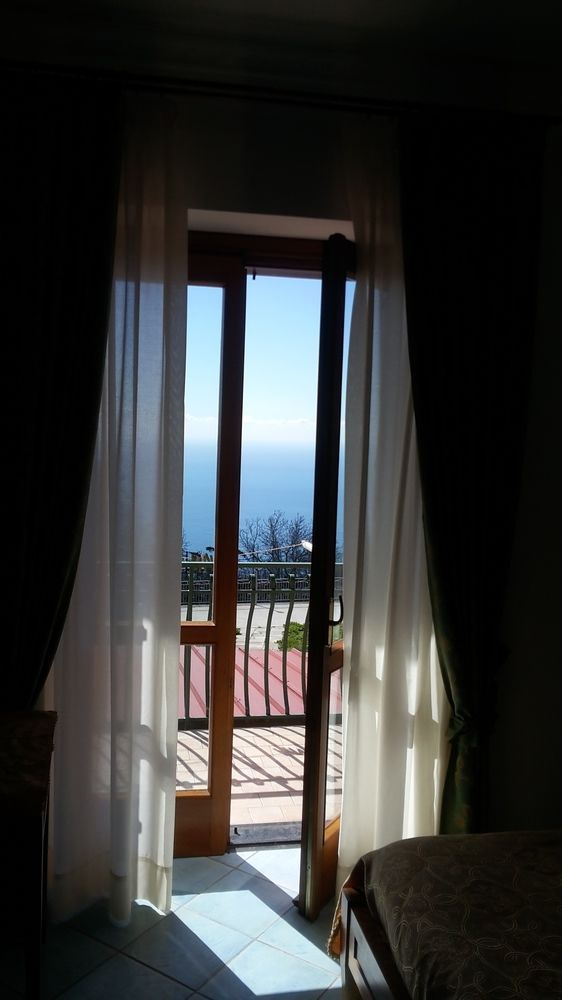 Agriturismo Mare E Monti