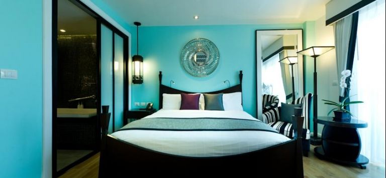 Wave Hotel