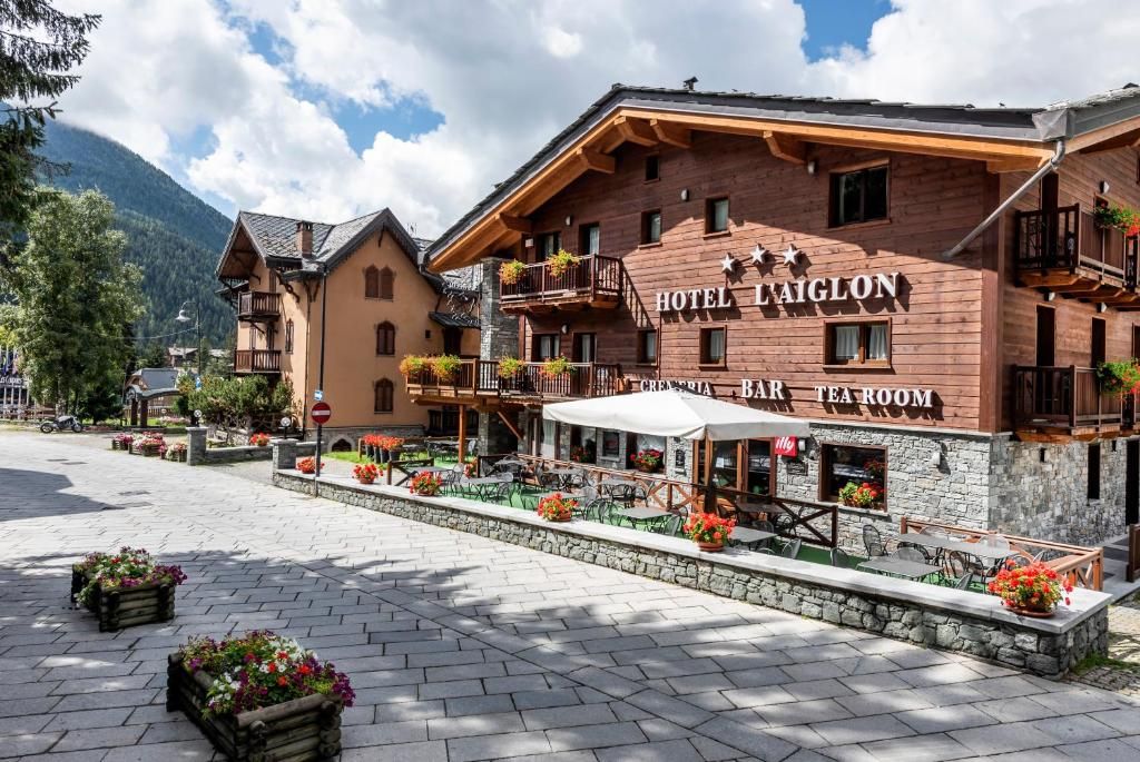 L' Aiglon