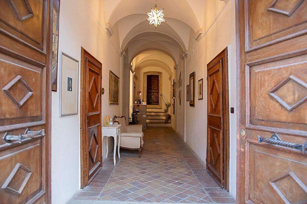 Palazzo Meraviglia - Albergo Diffuso