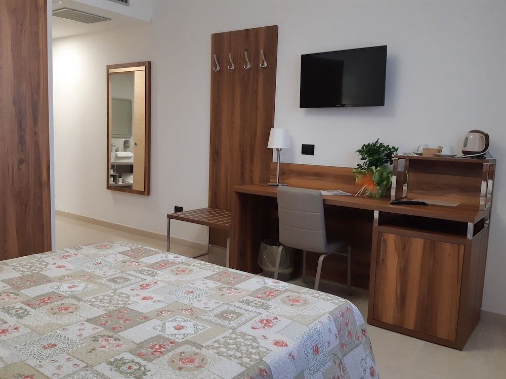 Morello Beach Hotel