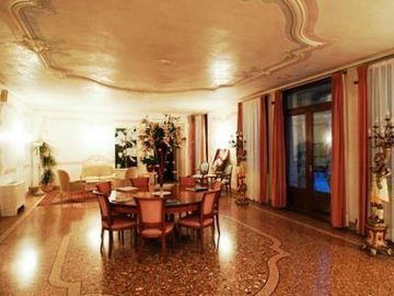 Villa Giustinian