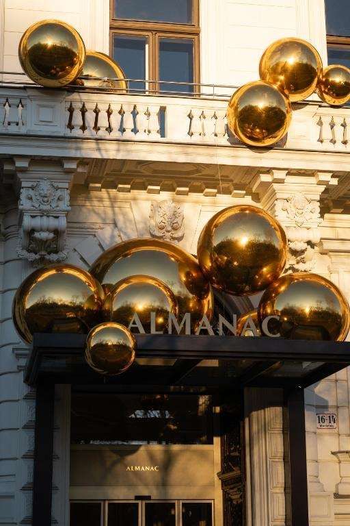 Almanac Palais Vienna