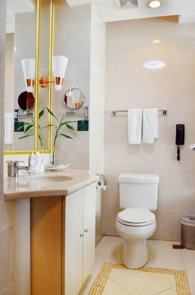 Rose Villa Hot Spring Holiday Hotel - Bazhou
