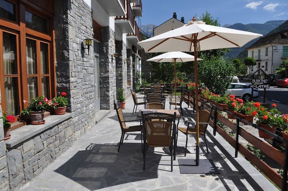 Hotel Latre