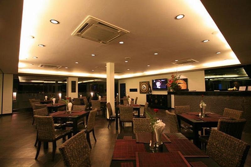 Palm Grove Resort