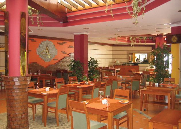 Ria Plaza Resort