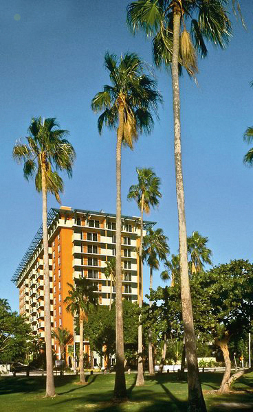 Mutiny Hotel on the Bay Coconut Grove
