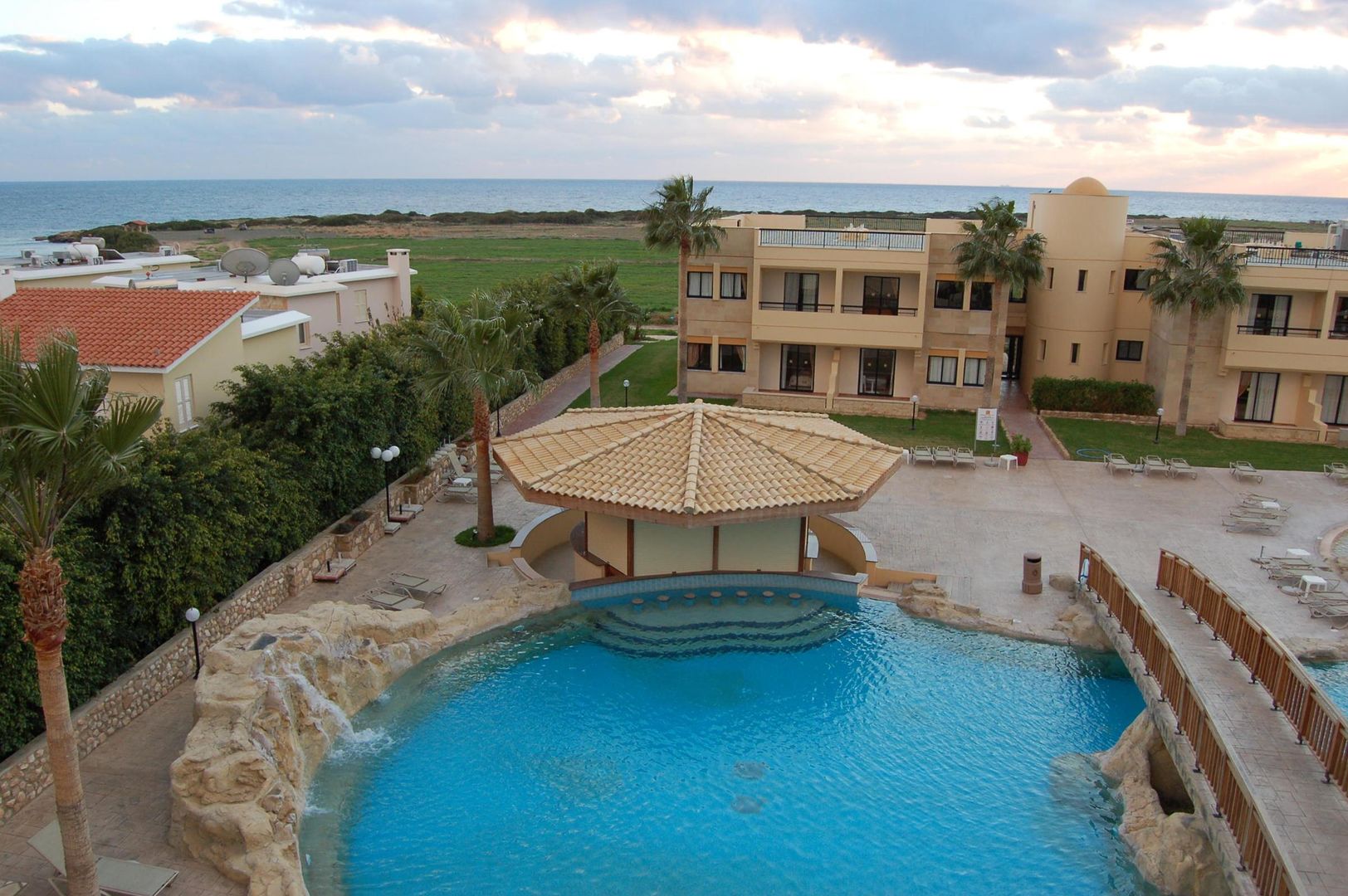 Panareti Coral Bay Resort