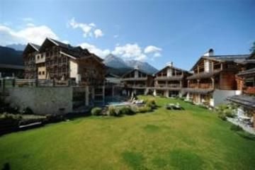 Post Alpina - Family Mountain Chalets