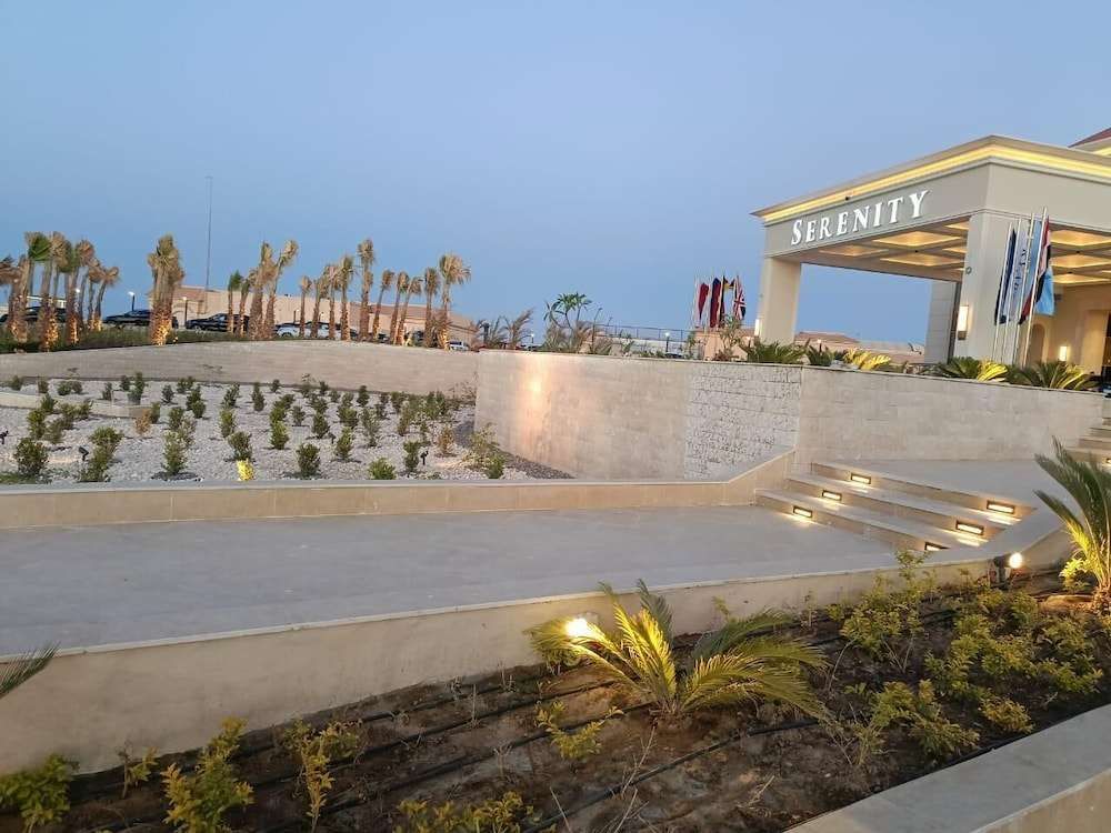 SRNTY Sahl Hasheesh
