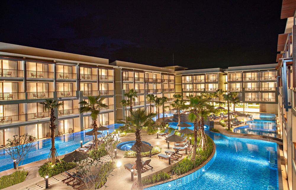 Le Meridien Khao Lak Resort & Spa