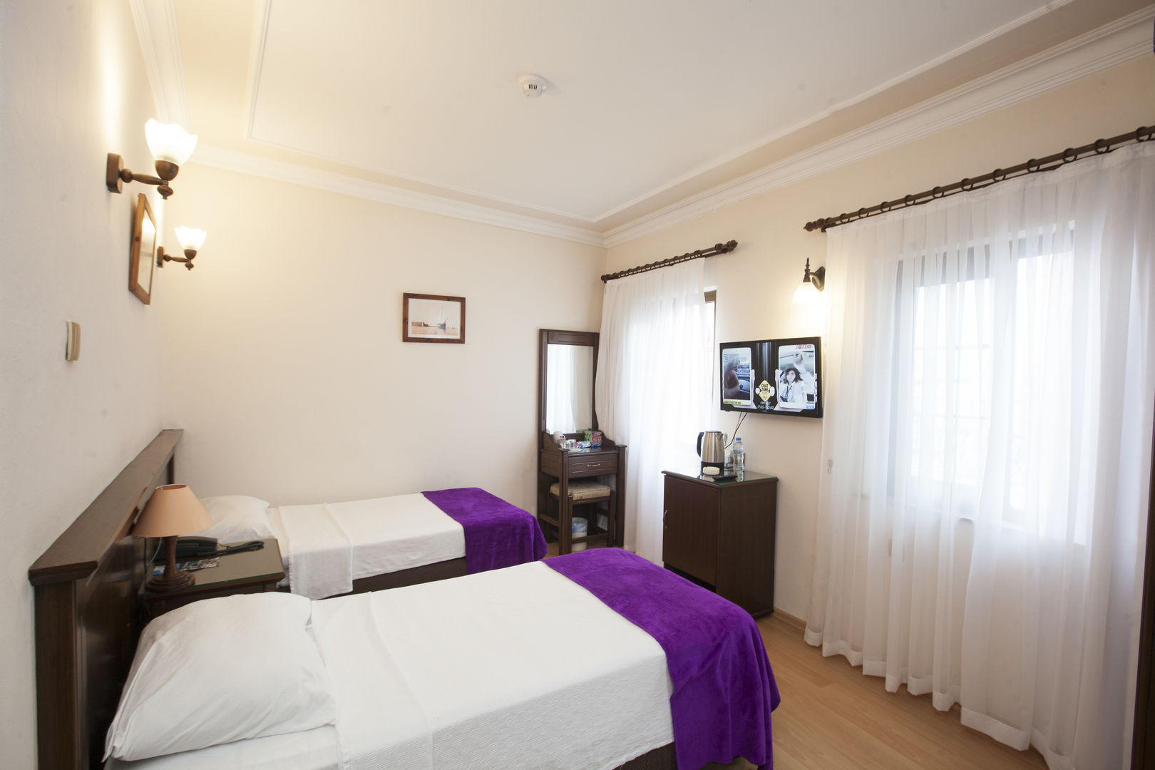 White Pearl Hotel