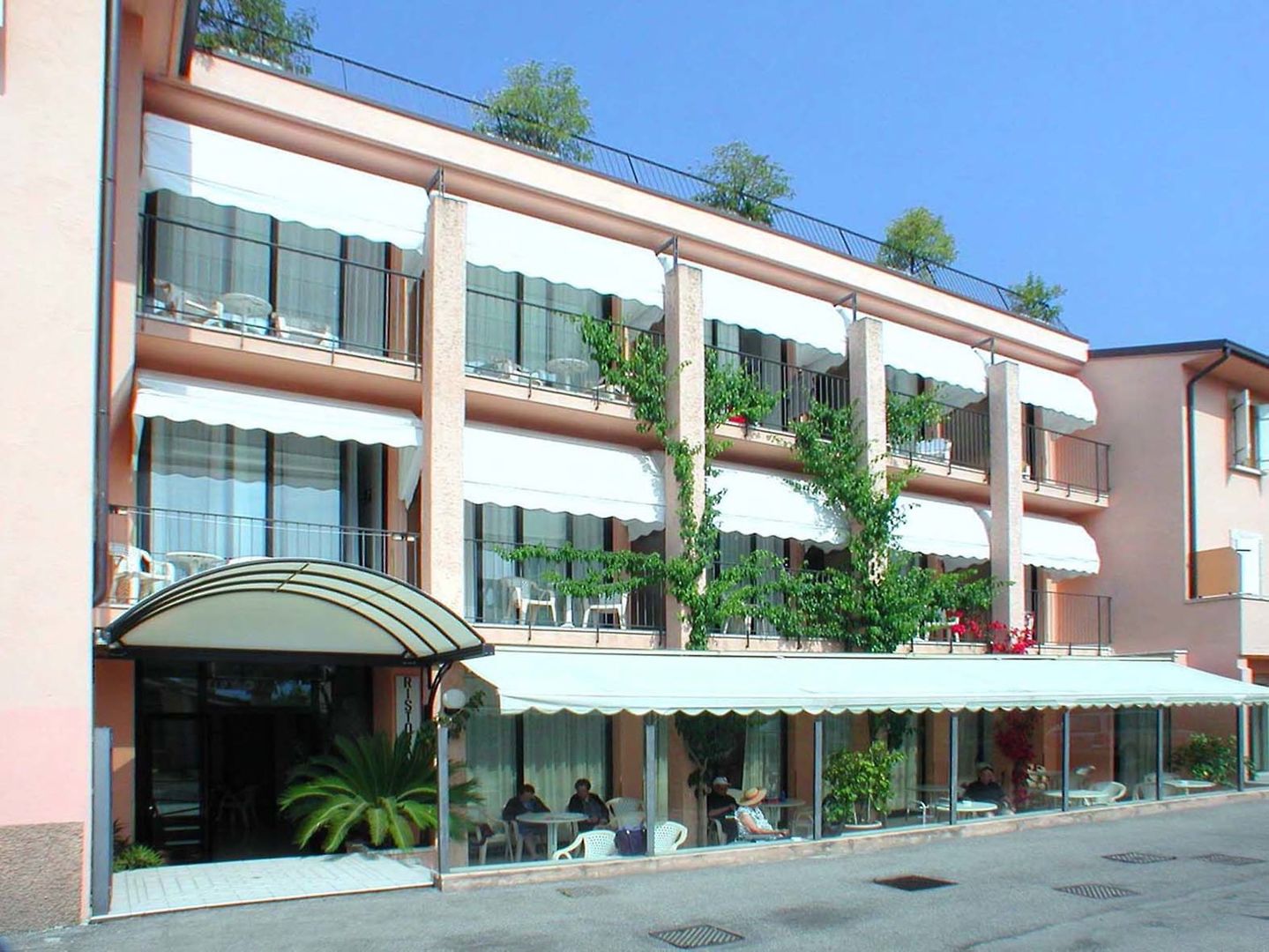 Lido Gargnano
