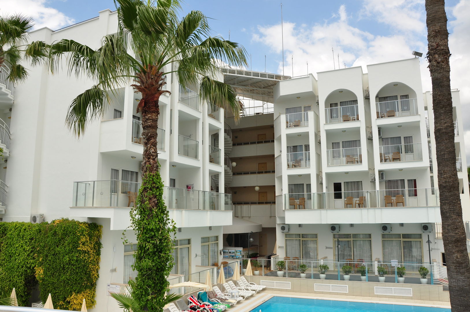 Club Atrium