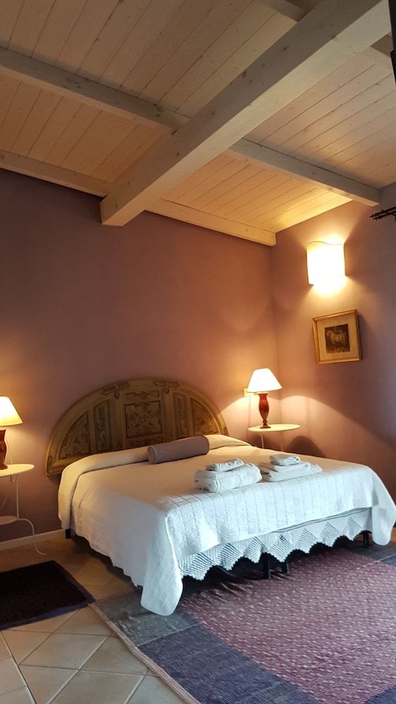 Residenza Santa Igia Country House