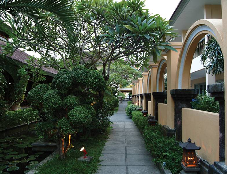 Legian Paradiso Hotel