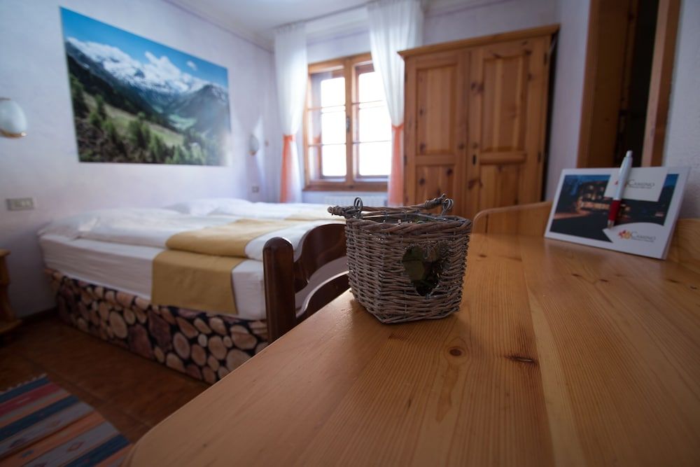 Camino Rustic Chic Hotel