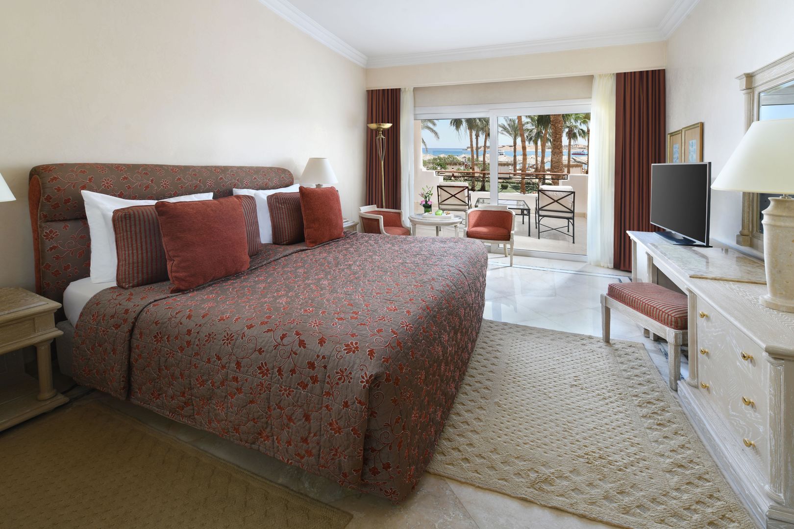 JAZ Elite Palace – Adults Only
