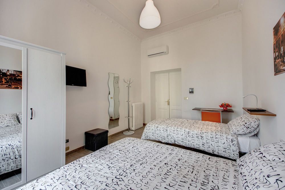 Domus 78