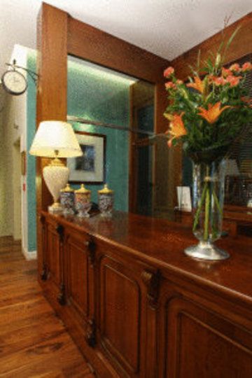 Glimpse Hotel