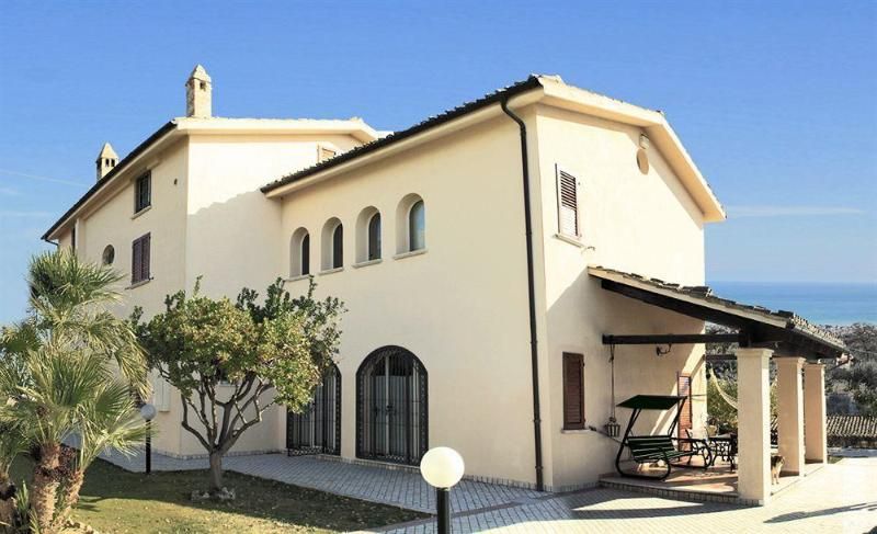 Villa Floriana