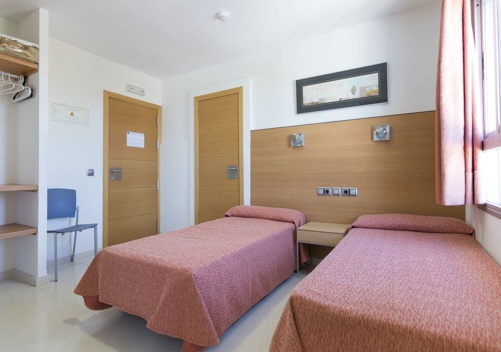 Albergue Inturjoven Constantina