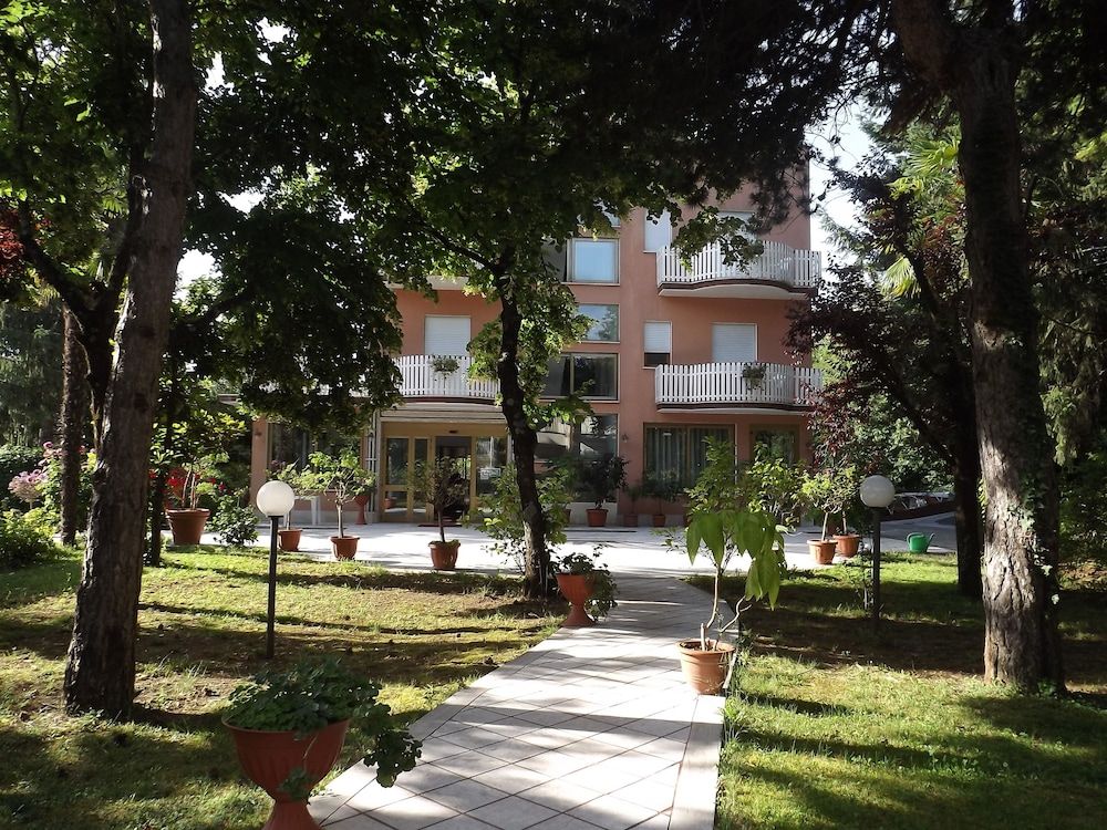 King Hotel