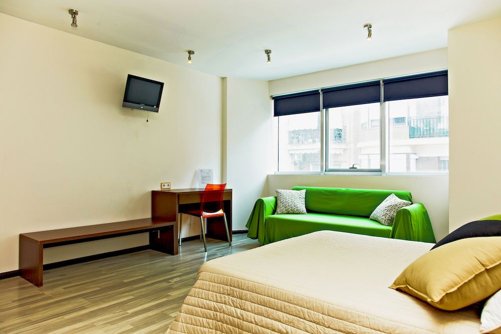 Centric Aparthotel