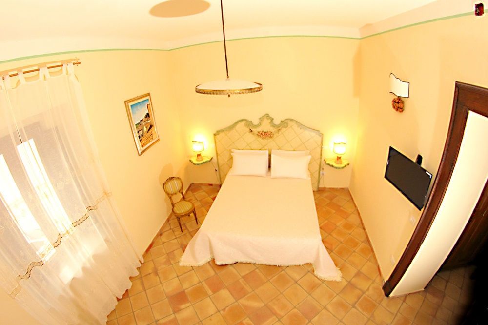 Palazzo Madeo - Residenza d' Epoca