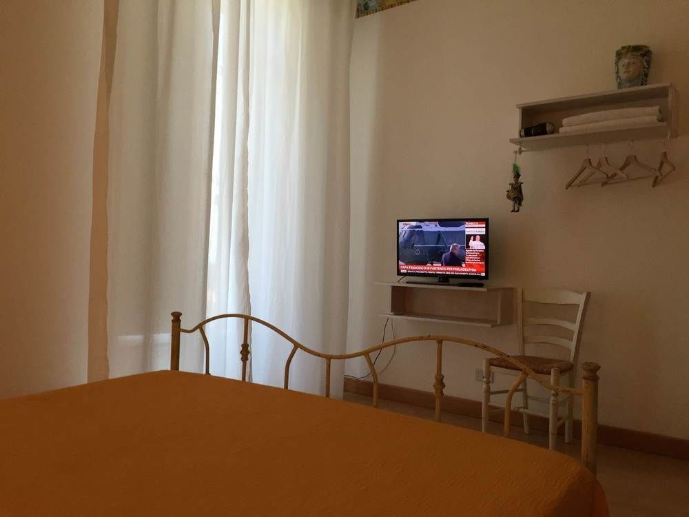 Pupi Catania Etna B&B