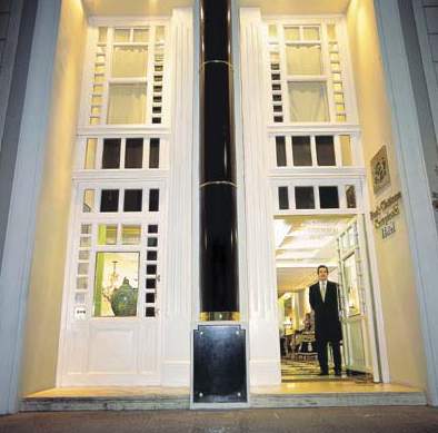 1253 Recoleta Small Hotel