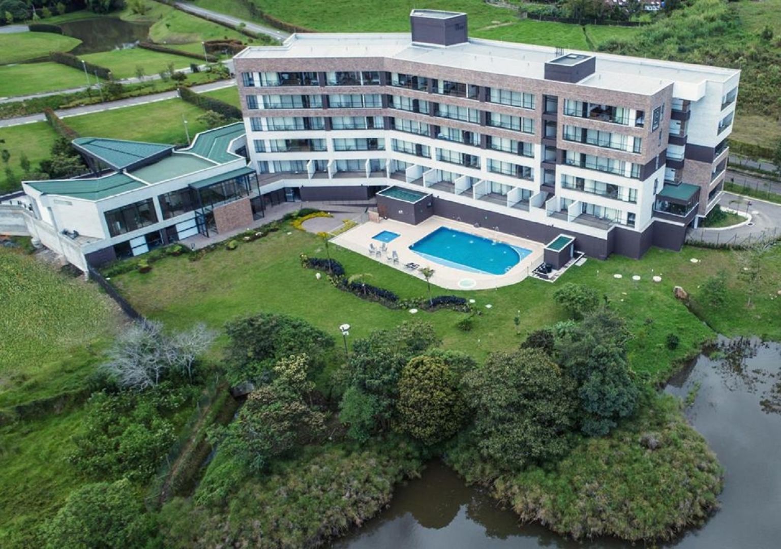 Hotel Lagoon Llanogrande