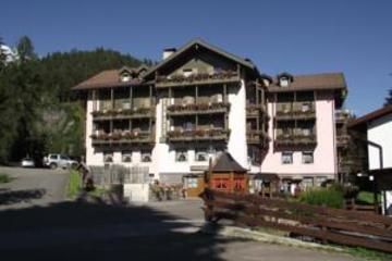 Hotel Canada