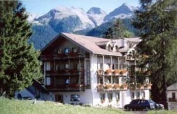 Hotel Canada