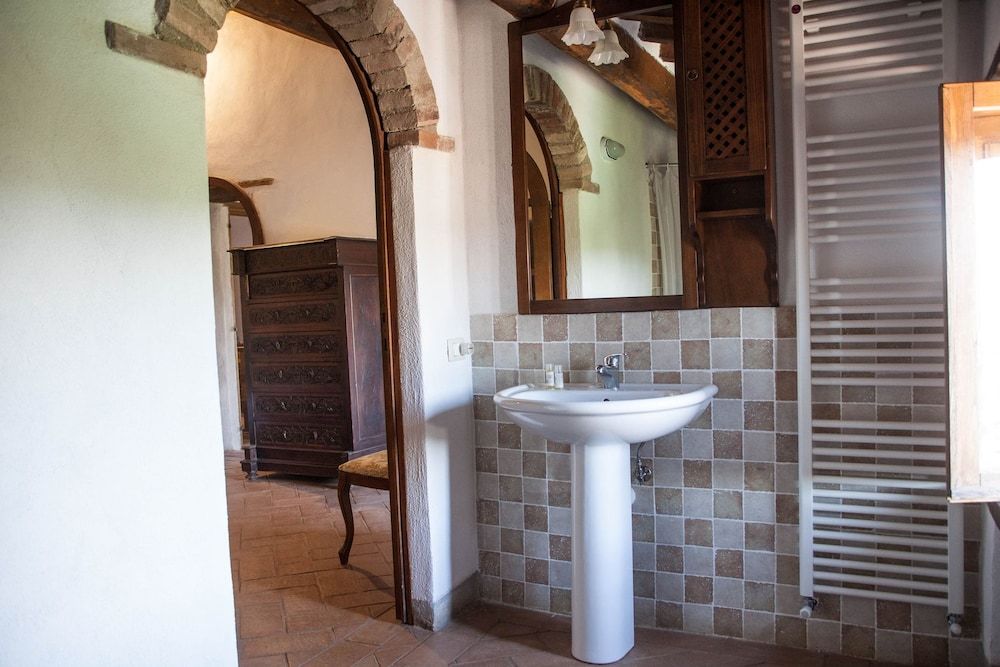 Borgo Carpineto
