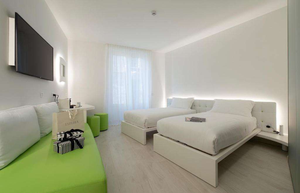 AHD Rooms