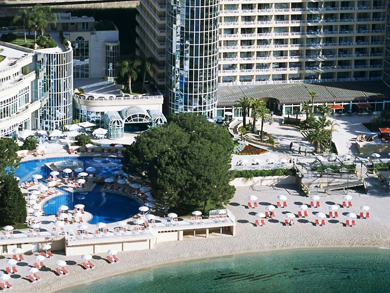 Le Meridien Beach Plaza