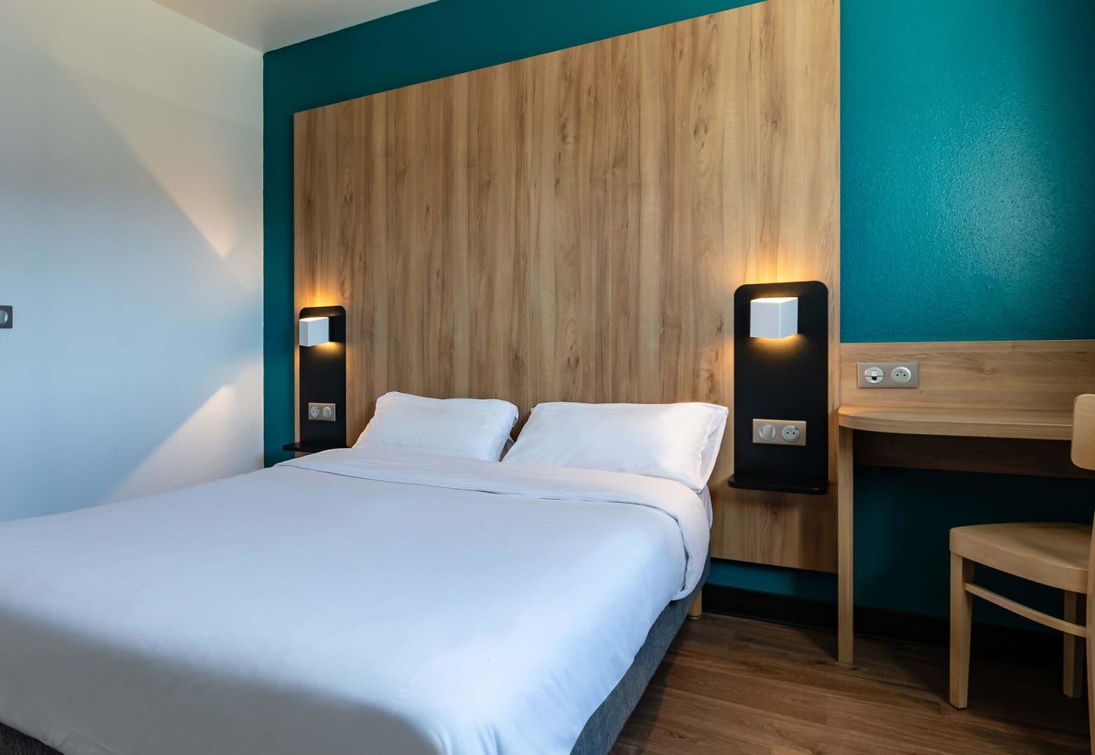 B&B HOTEL Saint-Étienne Monthieu