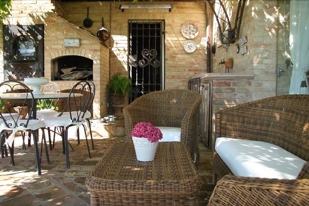 Villa Rondanella Bed & Breakfast