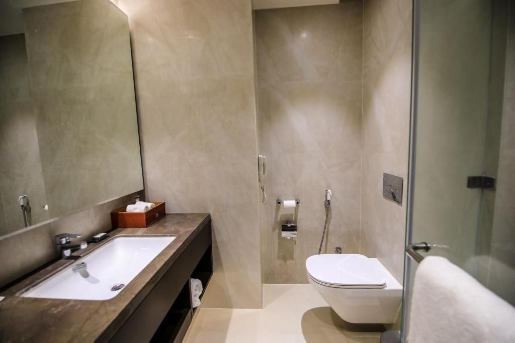 Radisson Blu Towers Kaushambi Delhi NCR