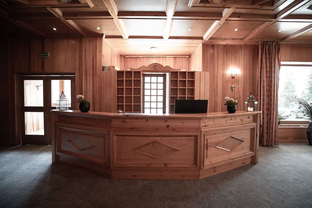 PLOSE Parkhotel Residence