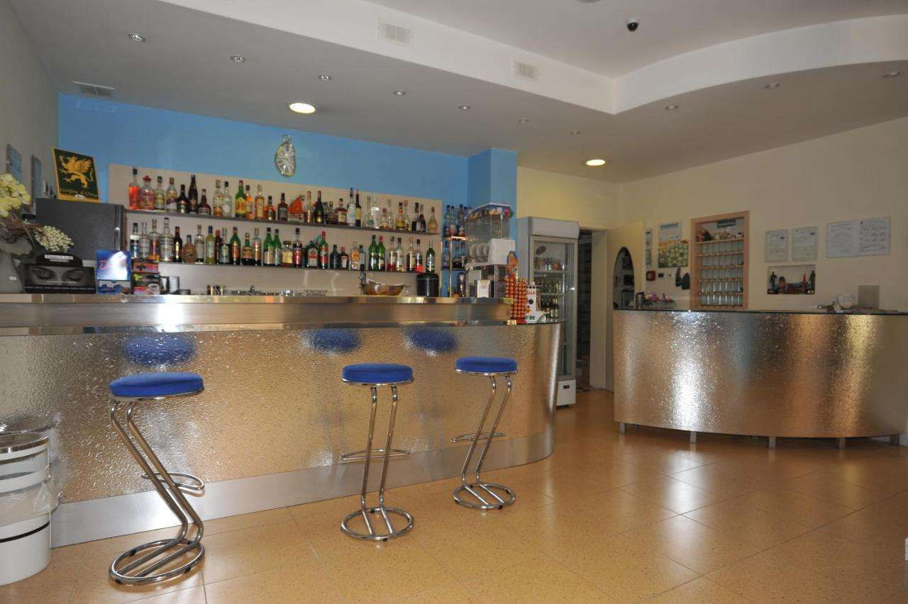 Hotel Metron