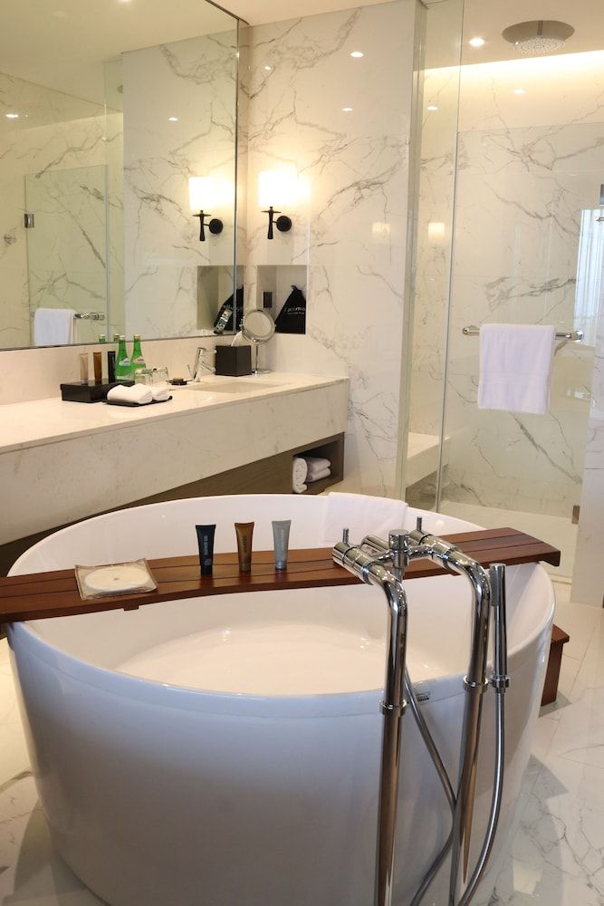 Pullman Ciawi Vimala Hills Resort Spa & Convention Hotel