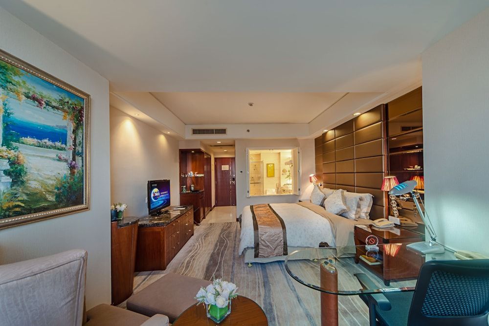 Haikou Mingguang Shengyi Hotel