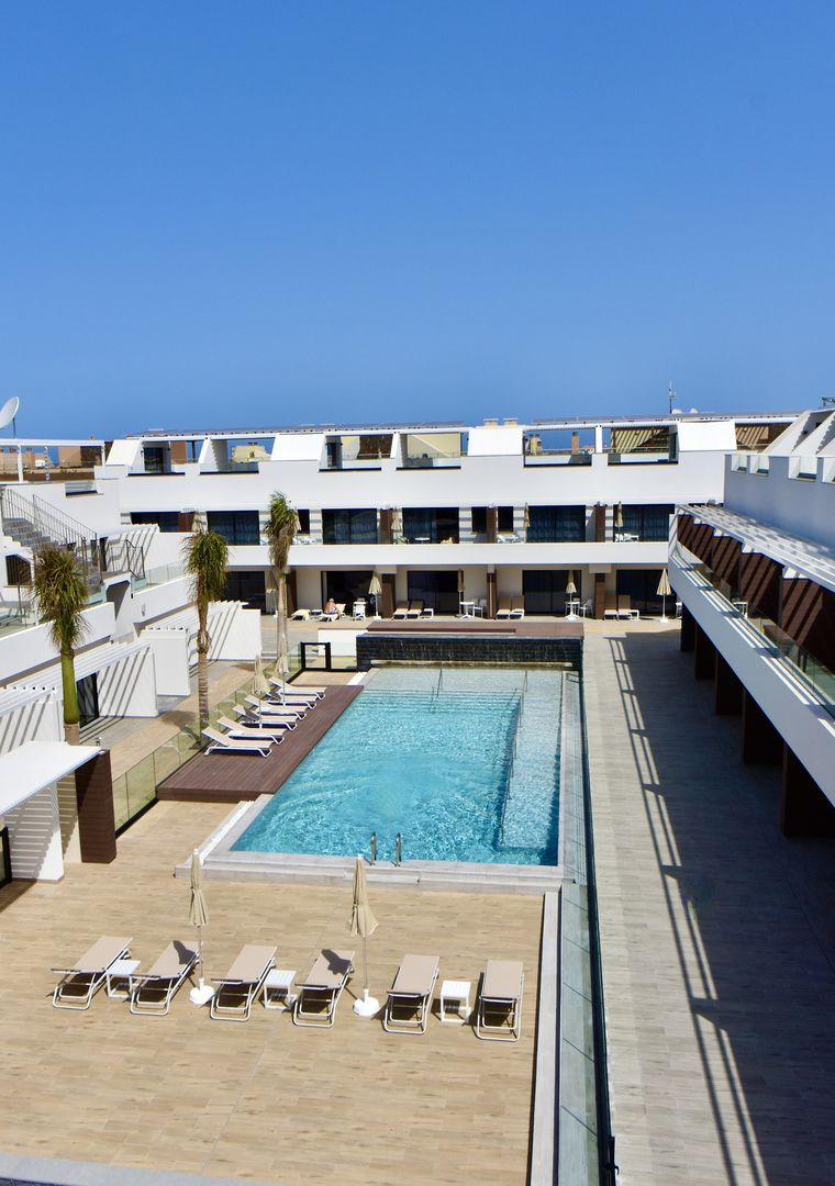 Esmeralda Cotillo Homes by LIVVO