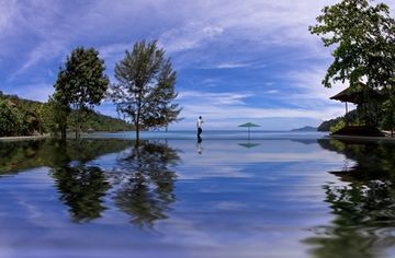 Bunga Raya Island Resort & Spa