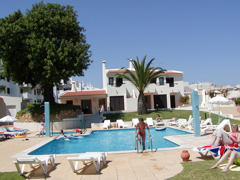 Aura Village - City Beach Apartments