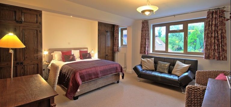 Tovey Lodge