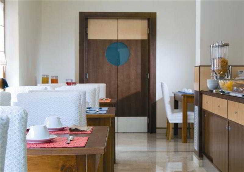 Suites & Residence Hotel